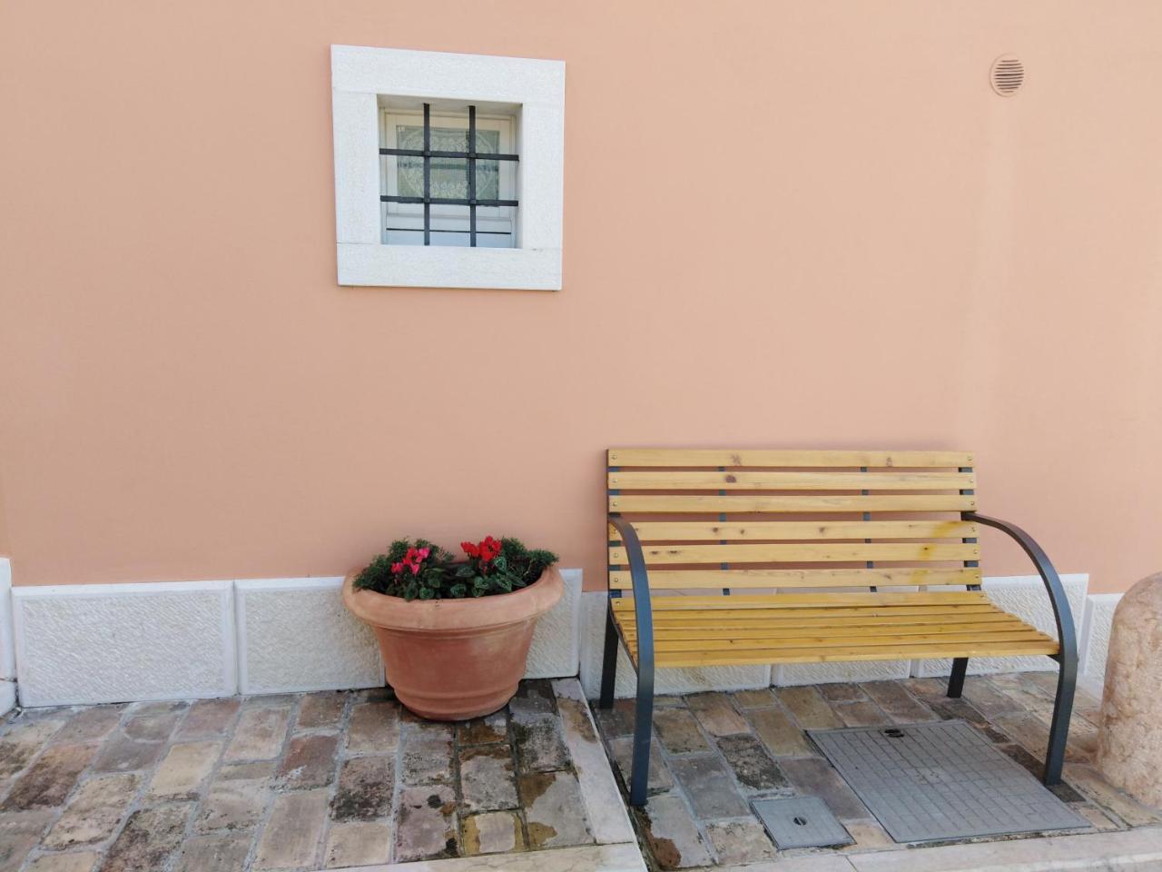 Casa Del Capitello Apartment Caprino Veronese Exterior photo